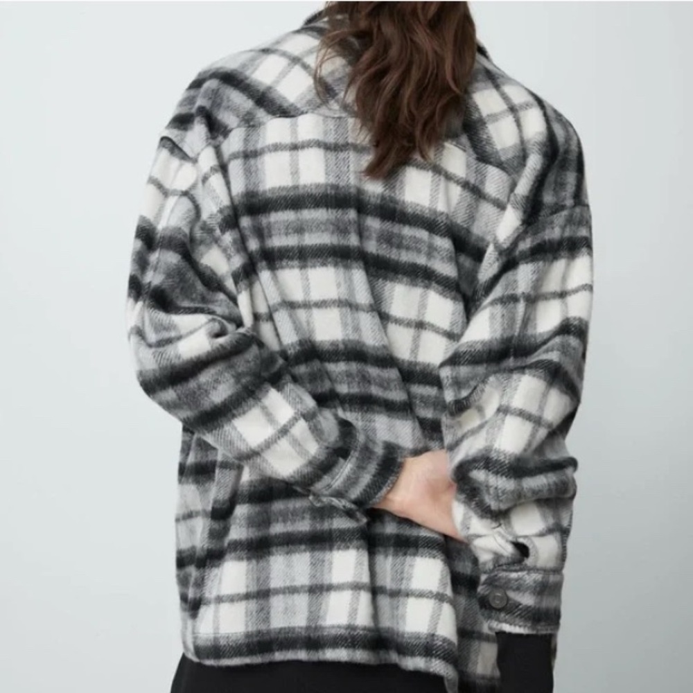 Zara Plaid Shacket - Picture 10 of 10